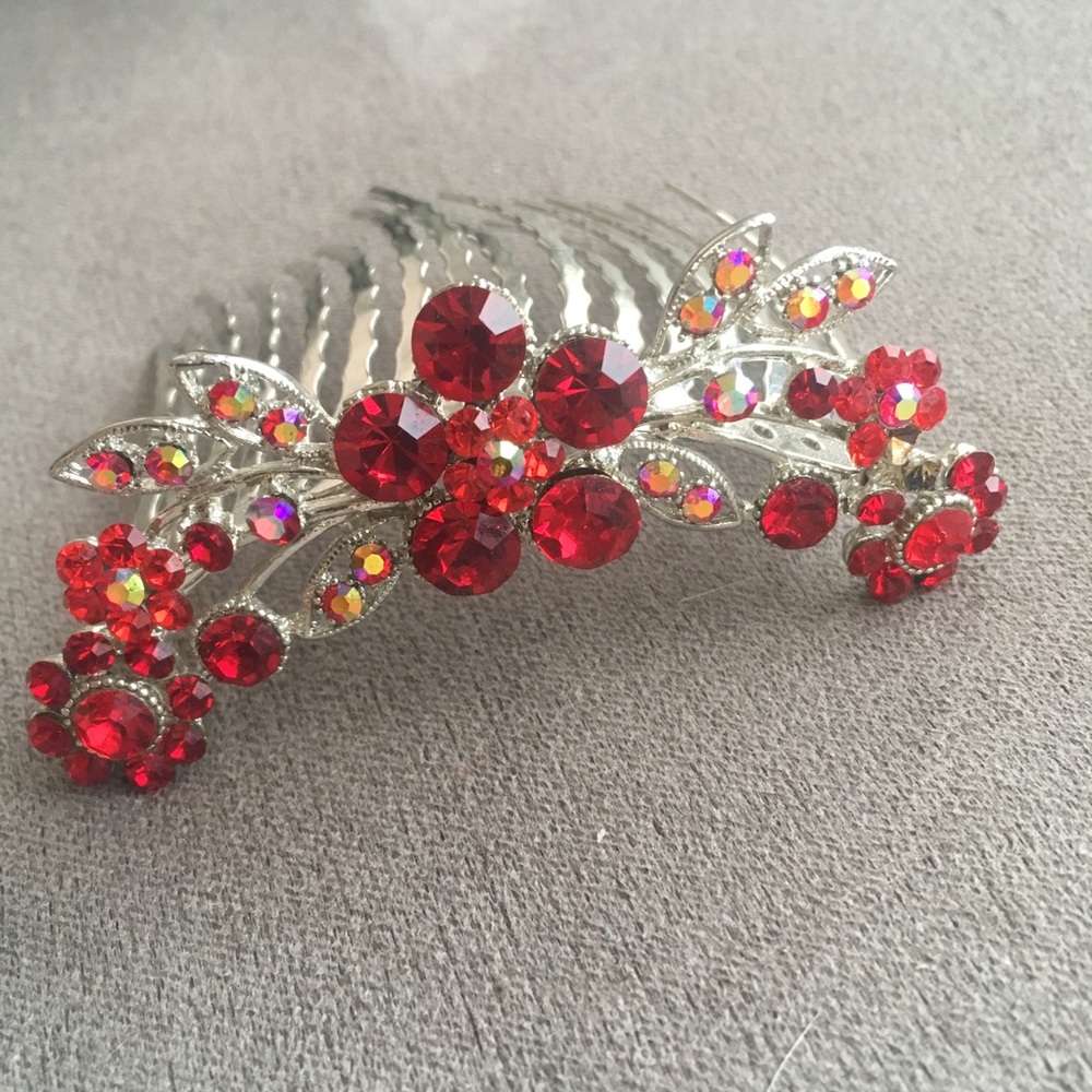 Red jeweled hair broach